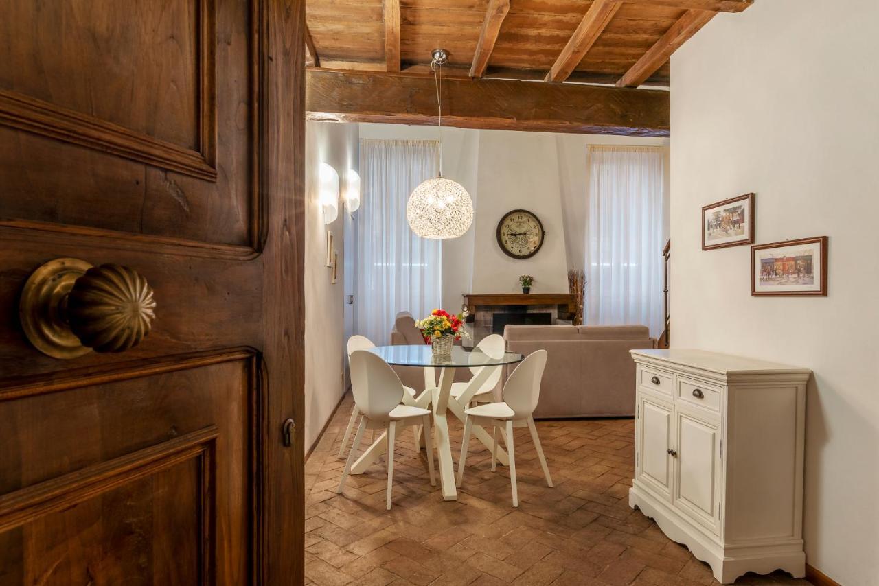 Foro Romano Stylish And Central Apartment Exterior foto